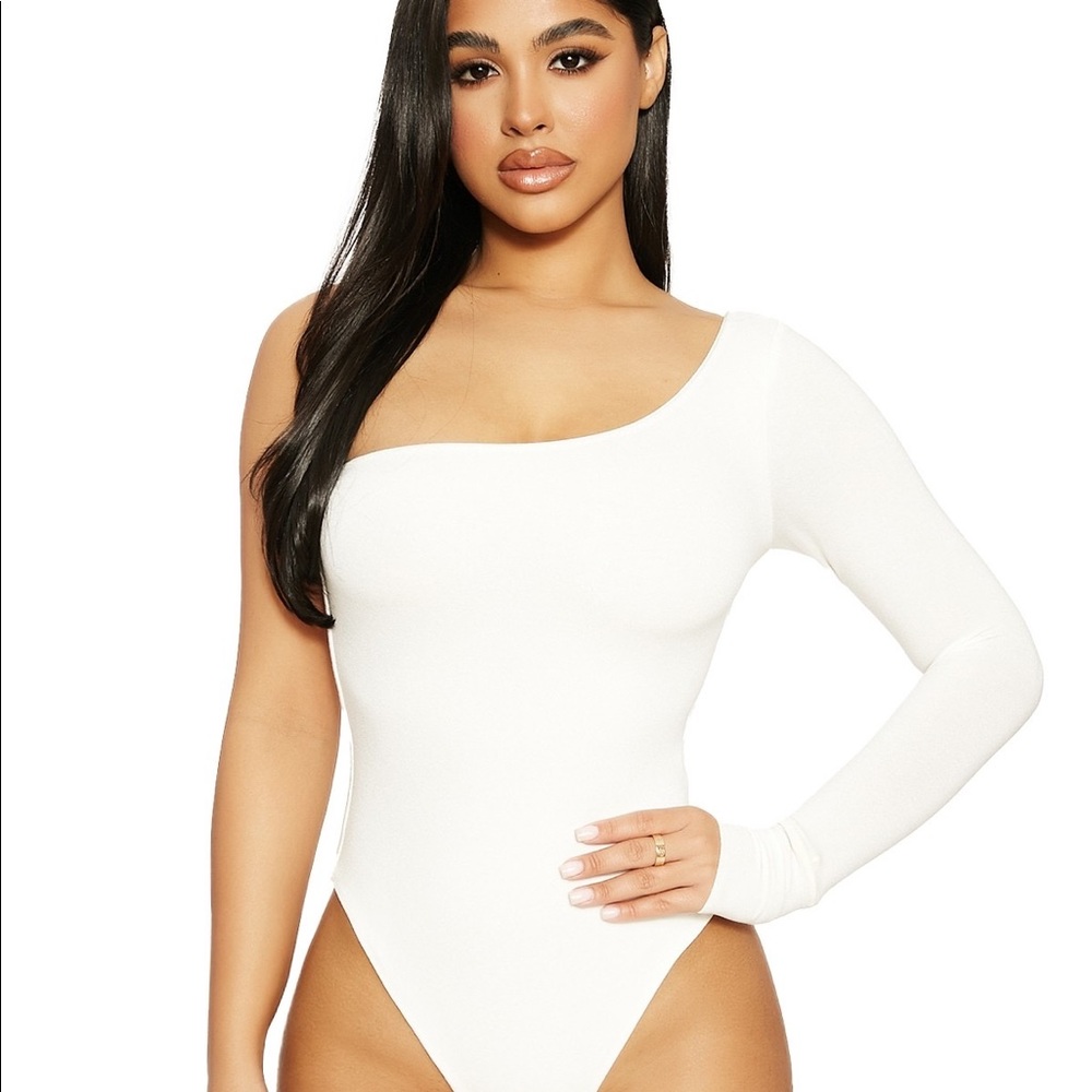 Naked Wardrobe Off-White bodysuit